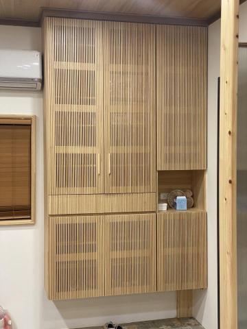 傳藝室內裝修 - 日檜玄關吊櫃
