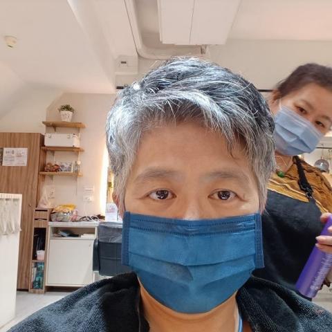 提供數學教學服務的專家張菱玲