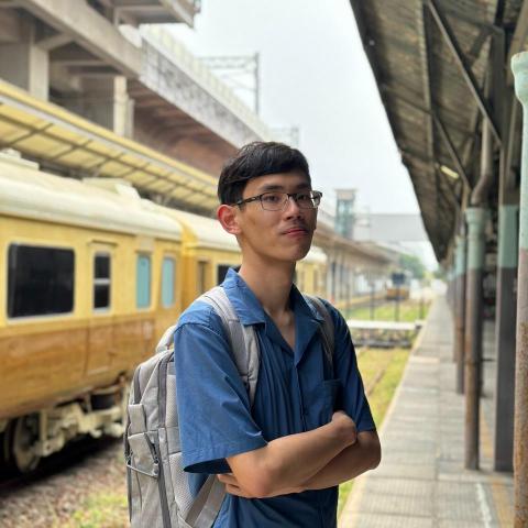 提供化學所服務的專家劉碩 數物化理科家教