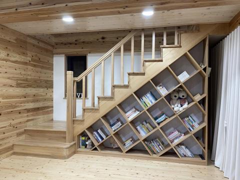 傳藝室內裝修 - 實木樓梯，實木裝修