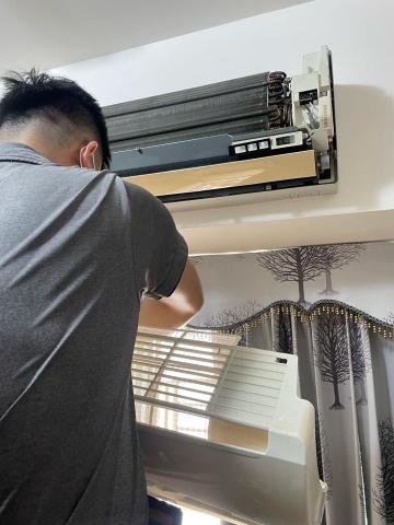 尚豪 - 分離式冷氣清洗