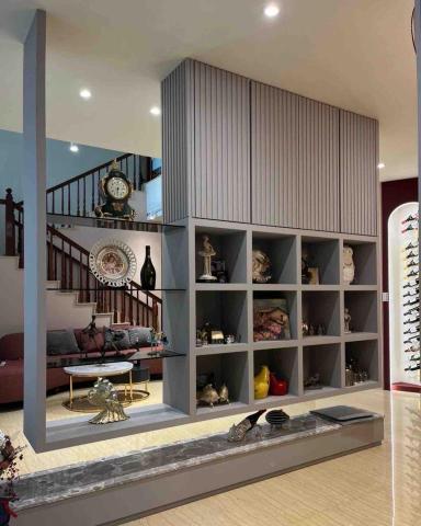 人人空間製所有限公司 - 莊園木作工程/烤漆工程