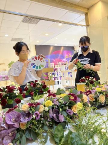 花開時 - 花藝教學