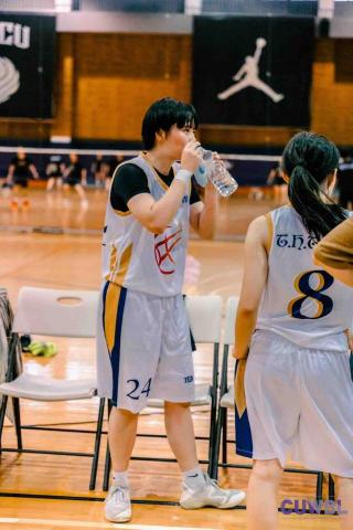 提供翻译u服務的專家王姿頤