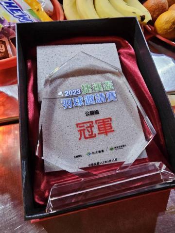 仲耕宏（小仲） - 團體賽公開組冠軍