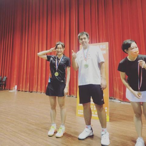 仲耕宏（小仲） - 混雙冠軍