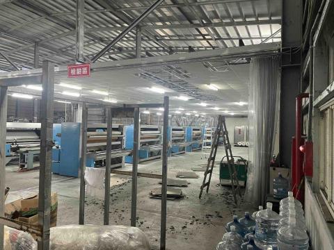 小陳 拆除 清運 油漆 自工價廉 - 工廠 線路拆除 