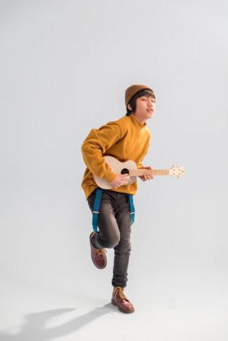 林士強 - 台灣知名吉他品牌aNueNue與天才烏克麗麗樂手-馮羿合作宣傳照拍攝