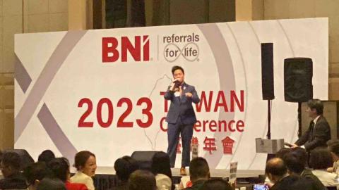 陳頂新律師 -  陳頂新律師 -