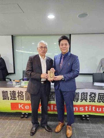 陳頂新律師 -  陳頂新律師 -