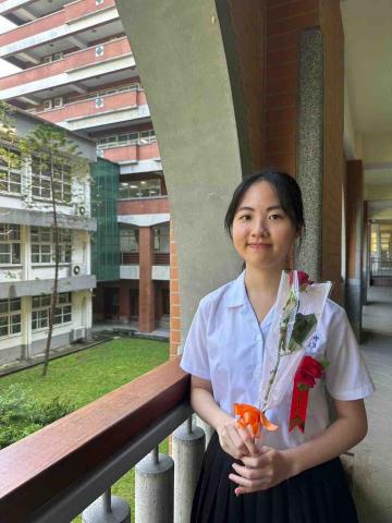 提供新竹縣市伴讀服務的專家杜玟涓