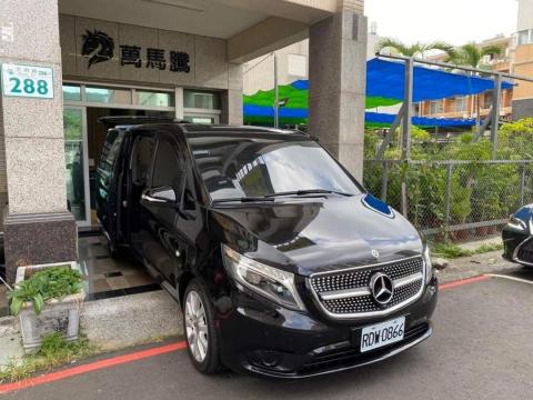 王嘉偉/萬馬騰小客車租賃有限公司 - 