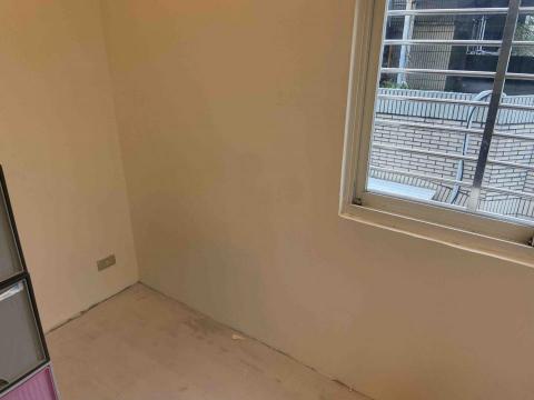 冠承防水工程 - 藥劑增量高密度防水針施工完成
水泥砂漿填補-壁癌處理-批土研磨-油漆粉刷
完成