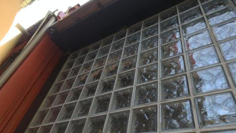 聯業金屬工程企業社 - 採光玻璃磚