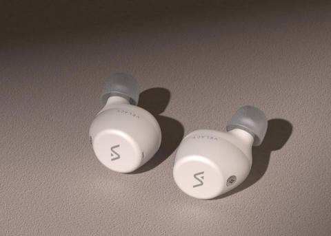 Jacky Huang  - 耳機外型設計
建模: Solidwork
渲染: Keyshot