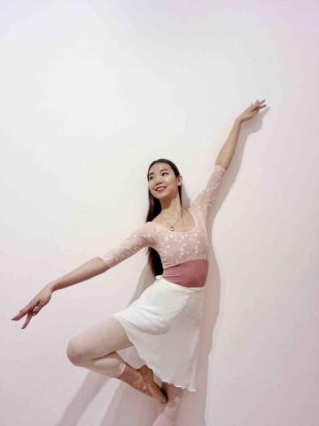 Kerry到府 重量訓練 空中瑜珈 古典芭蕾 - 芭蕾舞教學