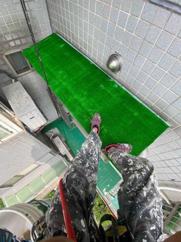 遊牧外牆工程 - 防雨聲人工草皮 遊牧外牆工程 - 防雨聲人工草皮