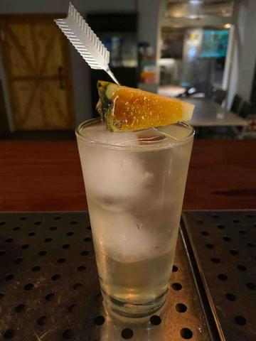 Kyu Tea -酒裡茶香 - 奶洗澄清，鳳梨 百香果 萬壽菊 薑汁