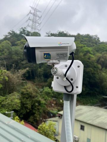 晨忻科技有限公司 - 頂樓水塔鏡頭安裝 晨忻科技有限公司 - 頂樓水塔鏡頭安裝