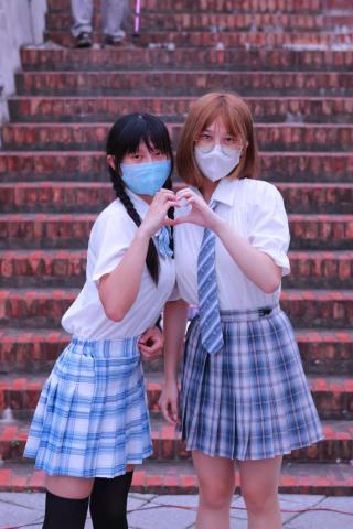 小黑紫 - 龍潭大池旁