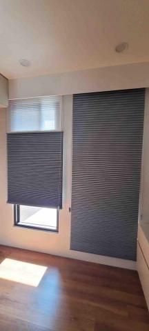 皇崎窗簾 - 風琴簾