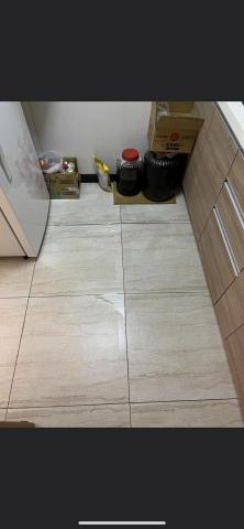 宏華室內裝修設計工程行 - 磁磚隆起打掉更換