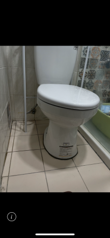 楊家祺 - 幫美女英文老師做的馬桶