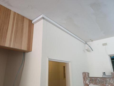 仁水水電工作室 - 拉廚房專用電。8平方3心電纜 仁水水電工作室 - 拉廚房專用電。8平方3心電纜