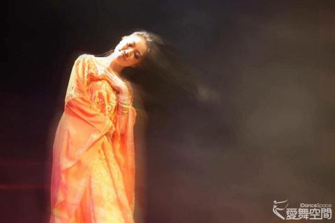 Rumi Dance - 波灣甩髮舞表演