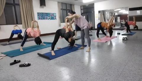 Cindy  - 透過正位調整，避免受傷，達到修復身體的功效