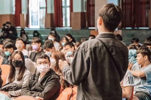 周冠志 -  演講拍攝 周冠志 -  演講拍攝