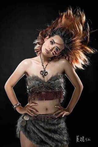 富彩容-造型靓扮美學中心..附設輕 spa 美妍 - 整體造型我的手工縫製設計 富彩容-造型靓扮美學中心..附設輕 spa 美妍 - 整體造型我的手工縫製設計