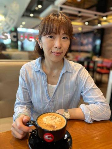 提供配音服務的專家Cherry