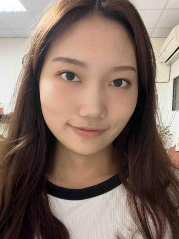 提供法文服務的專家李芝頤