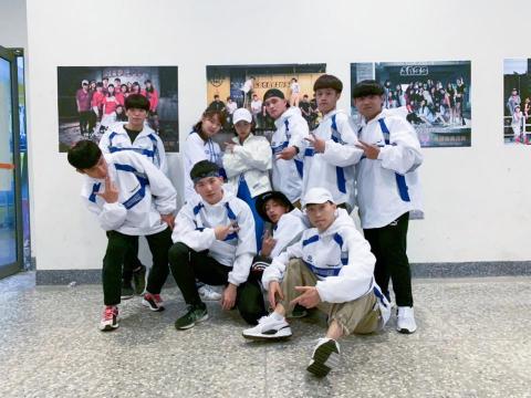 阿寶 - 街舞表演團隊合照