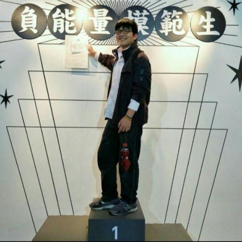 提供unity服務的專家洪其宇