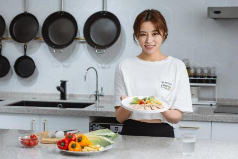 See'N image 看見影像 - 藝人廣告平面 See'N image 看見影像 - 藝人廣告平面