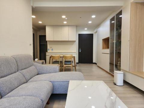 許國楨 - 客廳望向玄關餐廳區域