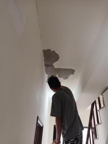 黃文漢 - 天花板補土批土修繕