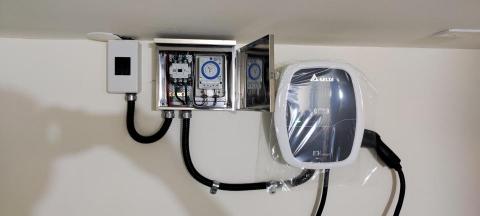 裡原企業(專辦電錶申請、充電樁規劃) - 充電樁加定時器安裝工程 裡原企業(專辦電錶申請、充電樁規劃) - 充電樁加定時器安裝工程