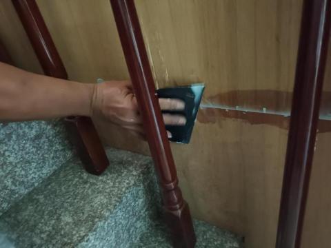 黃文漢 - 板縫批土（AB膠）