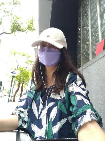 提供老人照顧服務的專家余秀婷