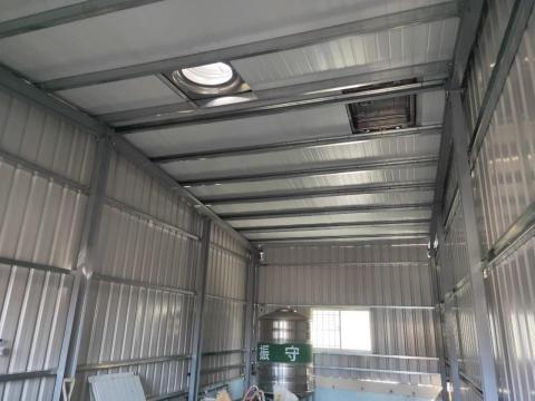 鋼展工程有限公司 - 屋頂加蓋鐵皮屋 鋼展工程有限公司 - 屋頂加蓋鐵皮屋