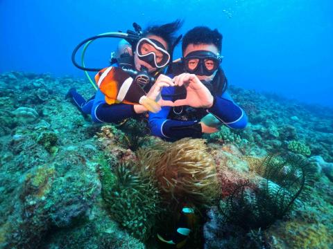 潛競游泳STUDIO - 潛水課程