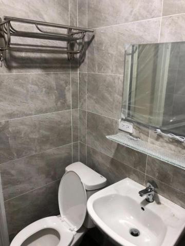 燈灶工程行 - 浴室翻新