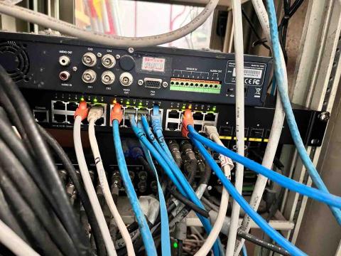 凱文 - 網路佈線