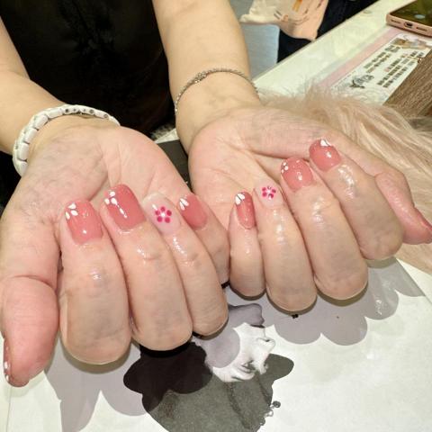 Miki 美甲 - 美甲簡約設計款