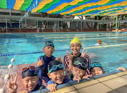 Lemon陪你游 - 到府教學 - 女教練團隊🏊🏻♀️ -  Lemon陪你游 - 到府教學 - 女教練團隊🏊🏻♀️ -