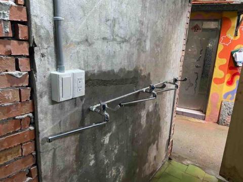 佑宥水電工程 - 明管配置之壓接管、電管