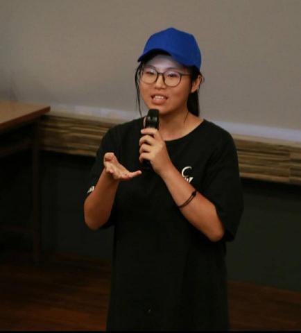 黃詠琪 - 棒球營隊 主持人